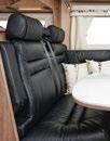STANDARDUTRUSTNING MOTOR / CHASSI ABS låsningsfria bromsar ACS komfortfjädring (i810) Airbag på förarplats Airbag på passagerarplats Alufälgar 16 Aluminiumutsida väggar och tak, Innovation Design