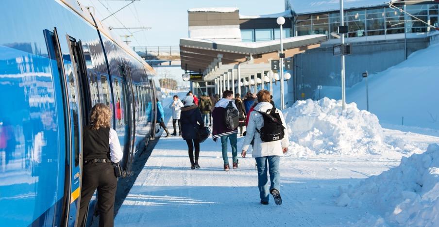 Om Norrtågstrafikens vinterförberedelser Vi rustar för vintern så här gör vi Utökad fordonsflotta, förbättrade rutiner i verkstaden för att snabbare få ut fordon i trafik och bättre information till