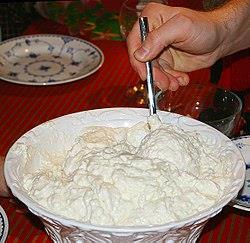 Annandag jul Vi kokar julgröt och gör skinksmörgåsar Ta det lugnt i soffan och se en film eller bara umgås och ha det trevligt med oss Dag: Tid: Onsdag 26 December Öppet hus