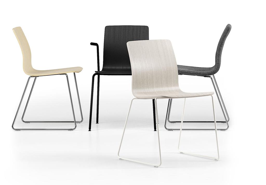 EFG Offy är en prisbelönt och multifunktionell stol designad av Bror Boije.