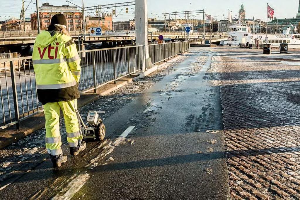 Om man jämför de totala restsaltmängderna för de sju uppföljningsplatserna i ett och samma diagram över mätkampanjen den 11 14 december, så