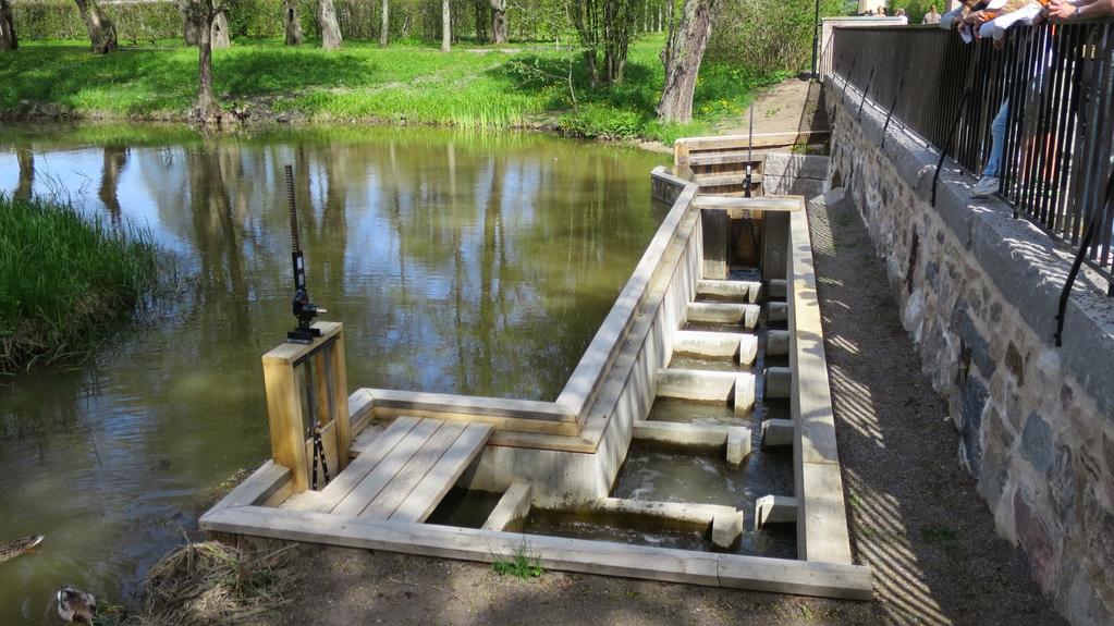 En fiskväg faunapassage, vid slottsbron till Ulriksdal invigdes på plats av Statens Fastighetsverk i april, 2014.