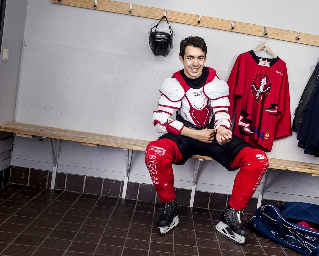 våra profiler På Eber hjälper vi dig att kombinera en bra utbildning med en satsning på idrott och sport.