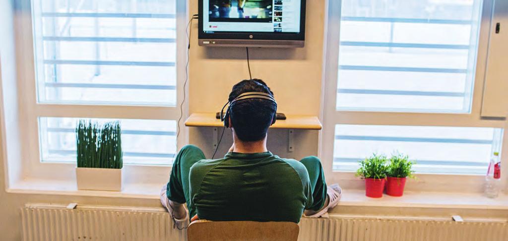 Markus Ahlström från huvudkontorets IT-avdelning, som har levererat datorlösningen, beskrev ljudet i datarummet på Storboda: Lika tyst som under middagsvilan på dagis.