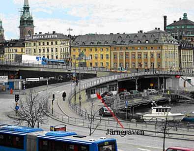 Dock är huskroppen fortfarande sig lik. Bild från 2008. Slussen, Stockholm.