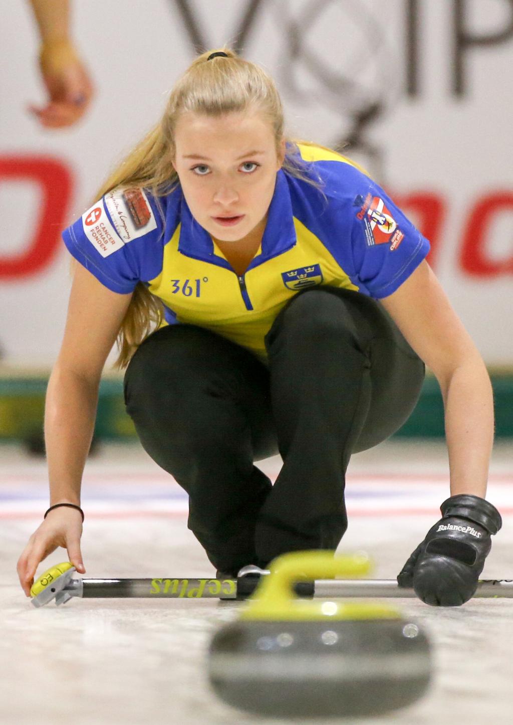 Därmed blev det klart att Sverige inte skulle delta vid A-VM 2016. Laget gjorde ändå en fin avslutning och vann en mycket jämn kamp om bronset mot Tjeckien. Slutsiffrorna skrevs till 5-4.