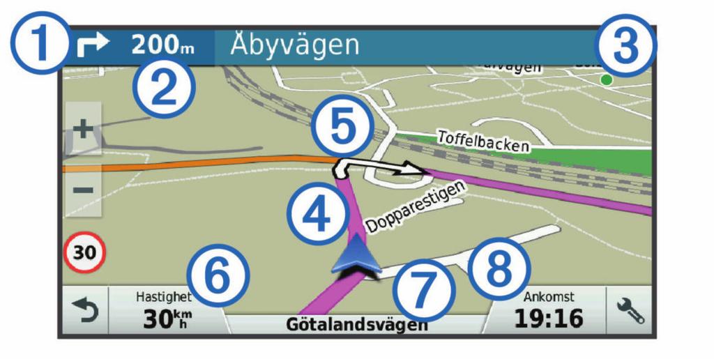 À Nästa åtgärd i rutten. Visar nästa sväng, avfart eller annan åtgärd och vilken fil du ska färdas i, om tillgängligt. Á Avstånd till nästa åtgärd.