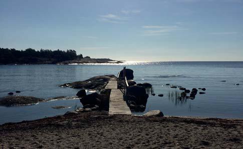 Den första bosättningen skedde redan på 1750-talet då arrendatorn försörjde sig på både djur- haft fritidsboende. I naturvårdsplanen för Oxelösunds skärgård så klassas områden.