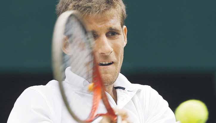 3,70 18:00 3736 HONDURAS ŠVAJČIARSKO 8,40 4,50 1,50 22:00 4068 E. GULBIS S. STACHOVSKYJ 1,36 3,60 4069 B. TOMIC T. BERDYCH 4,20 1,27 3717 L. DAVISOVÁ F. PENNETTOVÁ 2,45 1,65 3743 P. KVITOVÁ M.