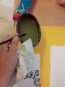 Låt torka (måla något annat under tiden) och måla ett lager till när det