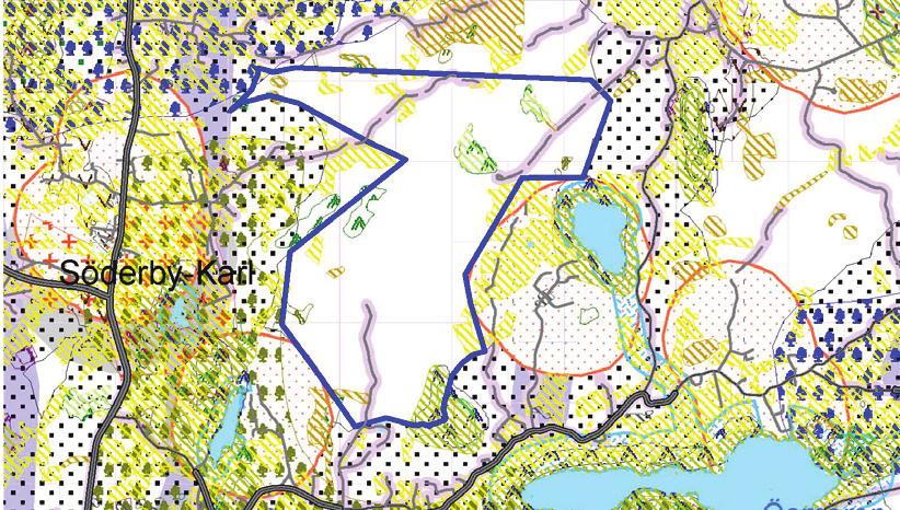 4. Områdets namn: Ösmaren, Söderby-Karl Storlek: 508 ha Beskrivning enligt infraröd flygbild: Barrskog dominerar Ev.