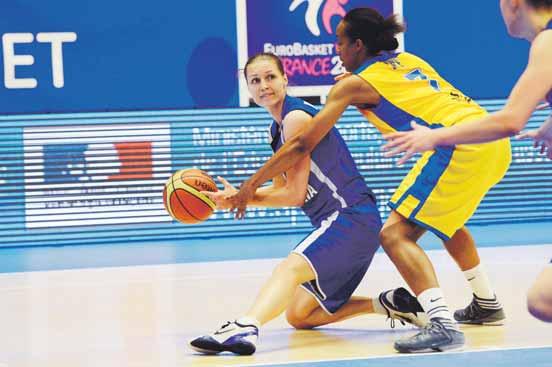 www.sport.sk BASKETBAL 25 MAJSTROVSTVÁ EURÓPY BASKETBALISTIEK FRANCÚZSKO 15. 30. 6. 2013 Na rozlúčku aspoň zlepšený výkon Basketbalistky Slovenska sa so záverečným turnajom 34.