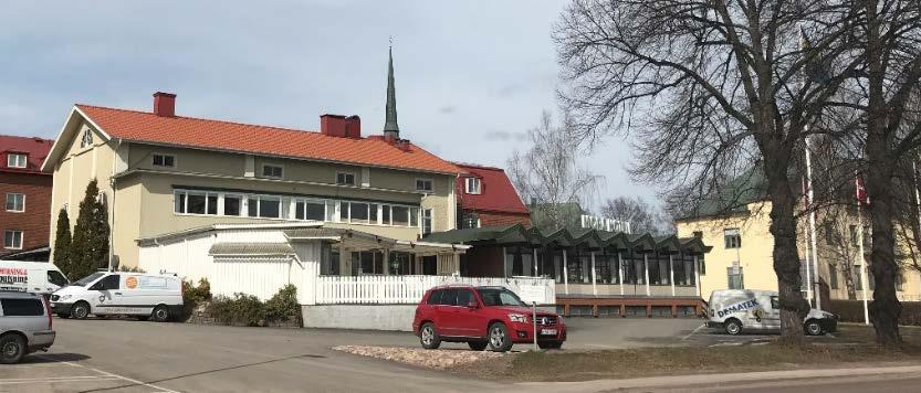 Figur 4 Trädgårdsvillan Mora hotell Mora hotell har anor från 1830-talet då Mora Gästgivferi uppfördes mitt emot den dåvarande ångbåtsbryggan.