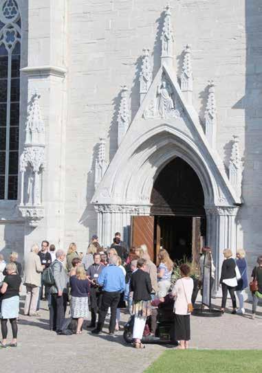 Ett ovärderligt och angeläget perspektiv på kyrkans värld för alla som på olika sätt lever i den. Eftermiddag: Religion och samhälle vad säger utvecklingen i Sverige och Egypten om framtiden? (S) 13.