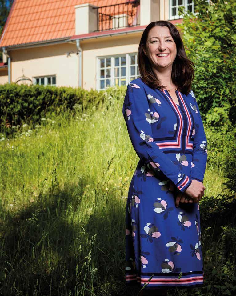 SQ MÖTER Hon vill göra fler till demensvän Precis före sommaren lade regeringen fram en ny strategi för demensvården med syfte att göra den mer likvärdig.