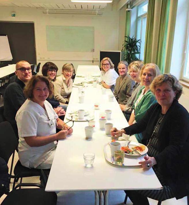 Vid dessa tema träffar har alltid någon från vården på Gotland varit inbjuden och deltagit vilket varit väldigt berikande för patienter och närstående då man i en annan miljö kunnat ställa frågor och