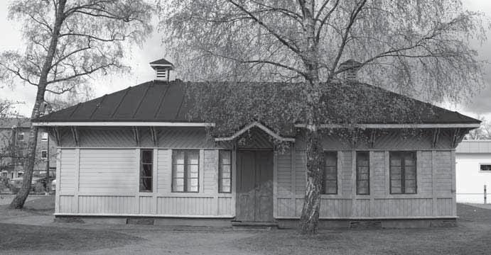 10.12 Uthuset Uthuset 2005. Historik Också det lilla uthuset intill Villa Eira ritades av Adrian Peterson.