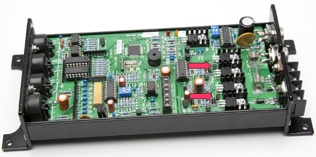 APPENDIX IV Inkoppling av Drivenhet med Magnetventiler Hur inkoppling av magnetventiler (Solenoider) på ett hydraulaggregat går till framgår av figuren nedan.