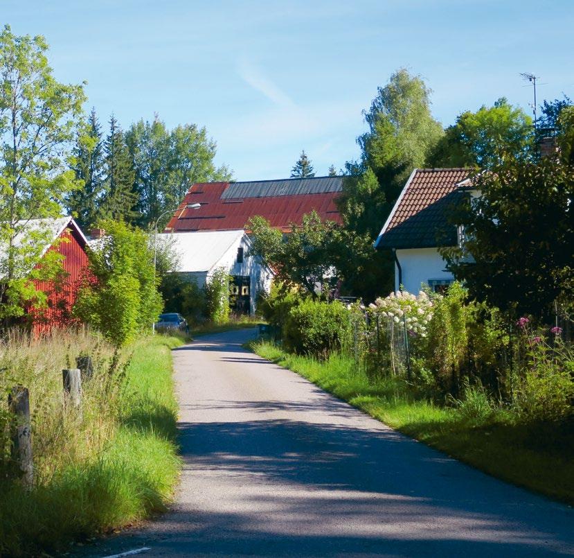 Välkommen till Gadderås Det här materialet är tänkt att användas som en guide för dig som vill gå på upptäcktsfärd bland glasbruksmiljöerna.