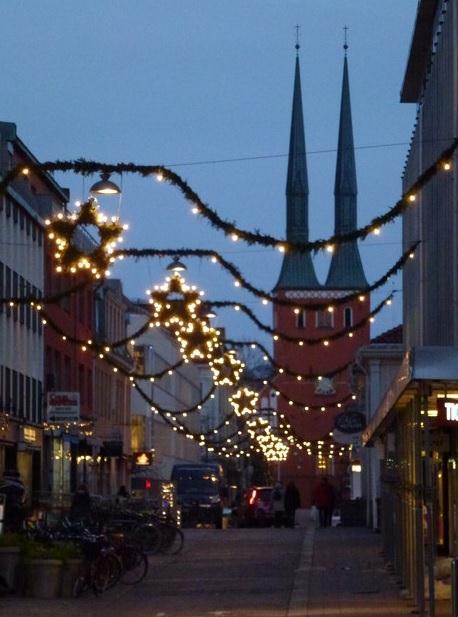 Växjö positiva till bullerutredning välkomnar förslagen som innebär lättnad vid byggnation nära väg- och spårtrafik och i anslutning till