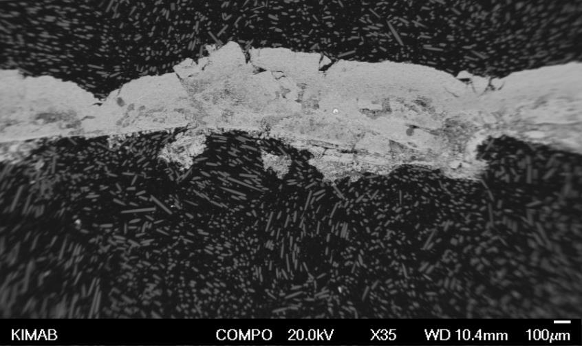 SEM images of 16Mo3 steel after exposure testing in case GS2, showing regions with (left) and without (right) thick surface oxide.