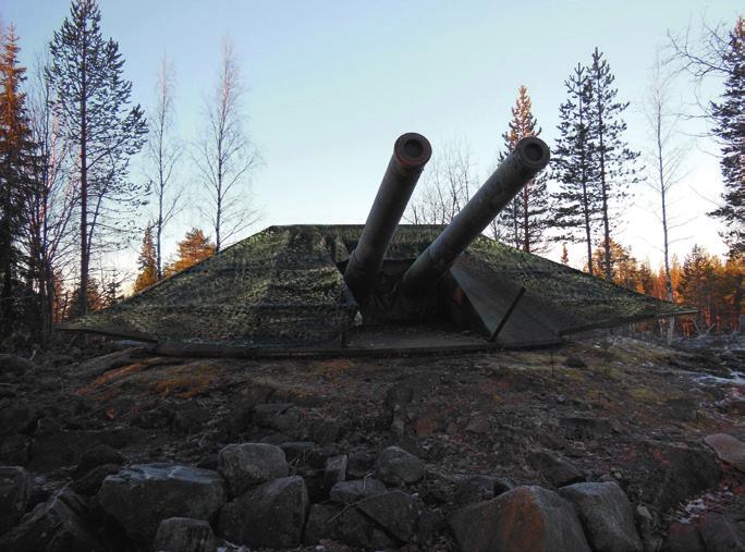 Tyngsta befästningen utgjordes av Siknäsfortet, 30 km väster Kalix, med sina åtta 15,2 cm kanoner.
