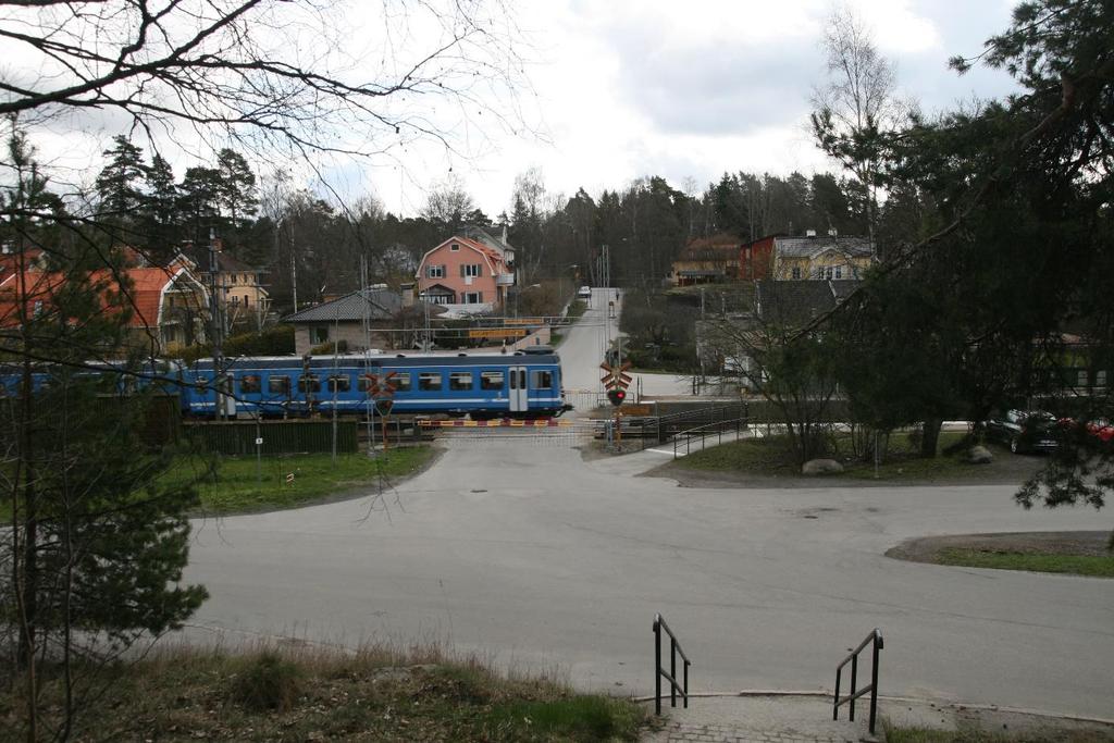 2018-03-28 Tillstånd för vattenverksamhet avseende Roslagsbanans utbyggnad - planskild korsning vid Enebyberg SAMRÅDUNDERLAG Kontaktperson: Maria Vollmer 076-0317745 maria.vollmer@sl.
