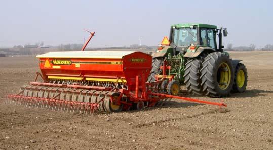 Jordbearbetning Höstvete kan odlas framgångsrikt i system med plöjning, plöjningsfri odling och till viss del också direktsådd.