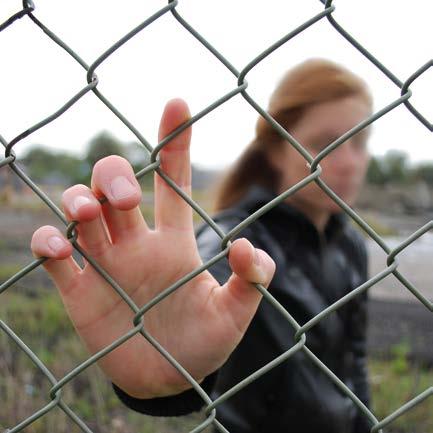 Foto: Ida Edgren vanligt att barnet självt blir slaget. Den ständiga stress som oron för våldet innebär kan få konsekvenser för hälsan, både fysiskt och psykiskt.