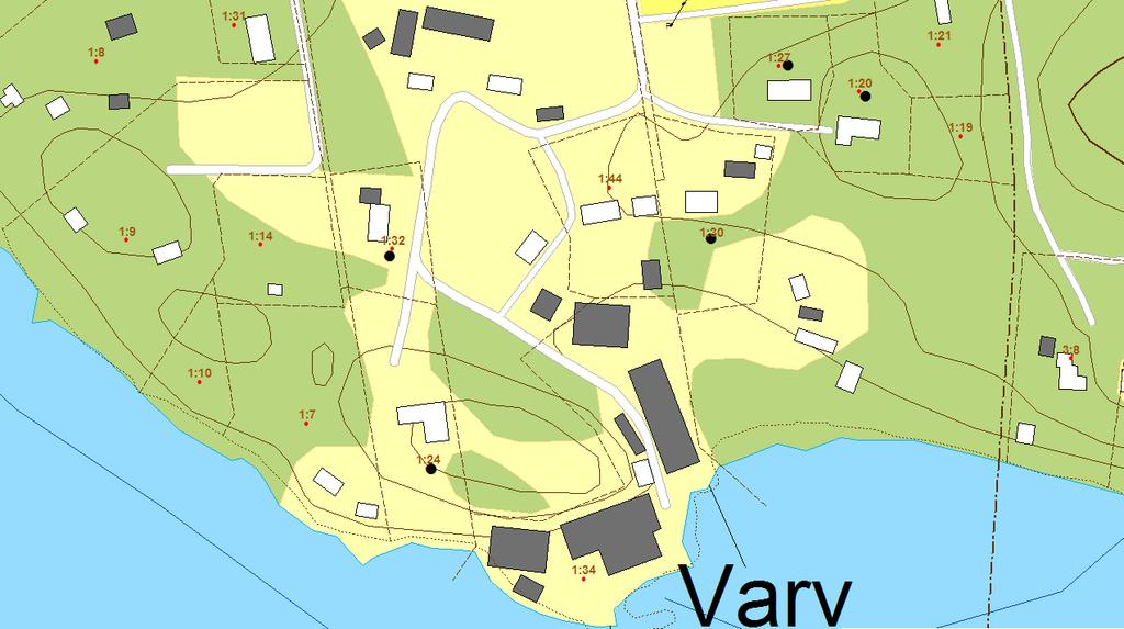 Grundskolor finns i Tappström och Stenhamra. I gällande detaljplan finns en skoltomt vid Enlundavägen för framtida användning.