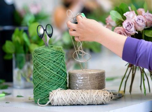 Butiksvana får du genom vår egen floristbutik på skolan och genom dina 15 veckors praktik.