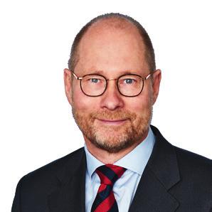 Oberoende i förhållande till bolaget och dess större ägare: Ja. ANDERS BÜLOW Född 1953. Styrelseledamot sedan 2016. Utbildning: Ekonomexamen, Stockholms universitet.