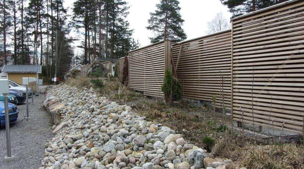 S i d a 17 Förslag till bemötande: Den aktuella planändringen har fokus på området kring Lundvägen, där byggnadsytan på YO-tomten förstoras och ett nytt parkeringsområde reserveras på östra sidan av