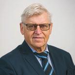 403 741 aktier Nils-Erik Eklund Född 1946. Styrelsemedlem sedan 1997. Oberoende av bolaget. Universitetsstudier i ekonomi.