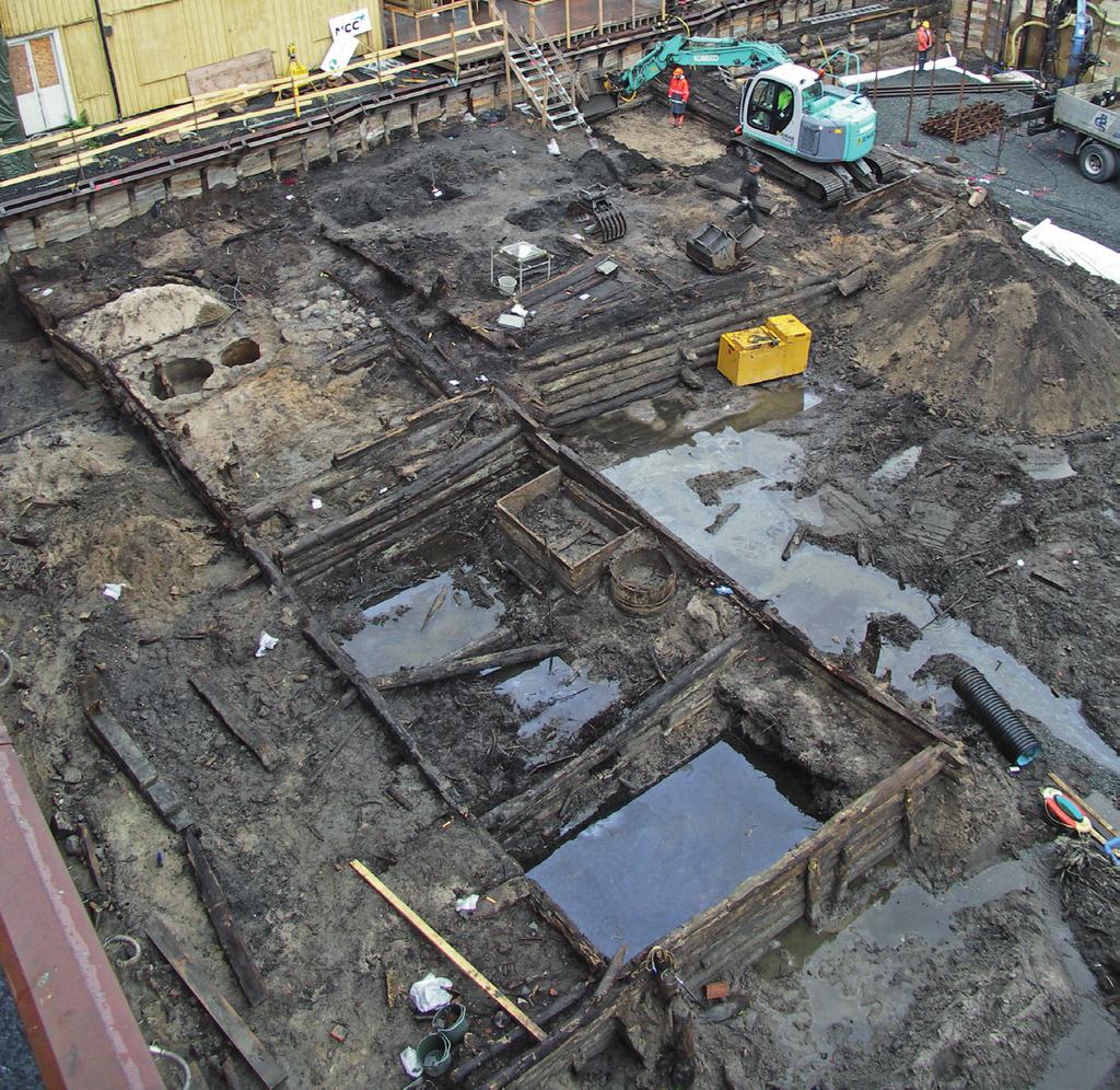 DAG LINDSTRÖM & GÖRAN TAGESSON Figure 1. Aerial photo from the 2008 excavation at the Ansvaret block, Jönköping.The caissons of the plots are visible. Photo: National Heritage Board (RAÄ UV Öst).