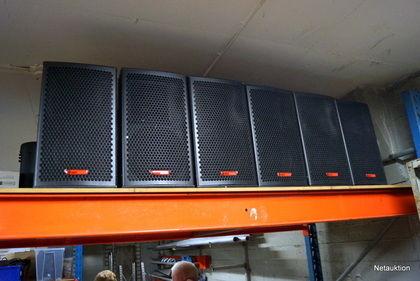 par JBL PRX715,