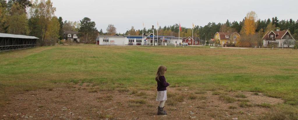 Ur Förslag på nya underlag och avgränsningar av riksintressen för kulturmiljövården, länsstyrelsen i Kalmar län 2013 : I Eriksmåla strålade flera vägar samman med Kungsvägen bland annat från Lessebo