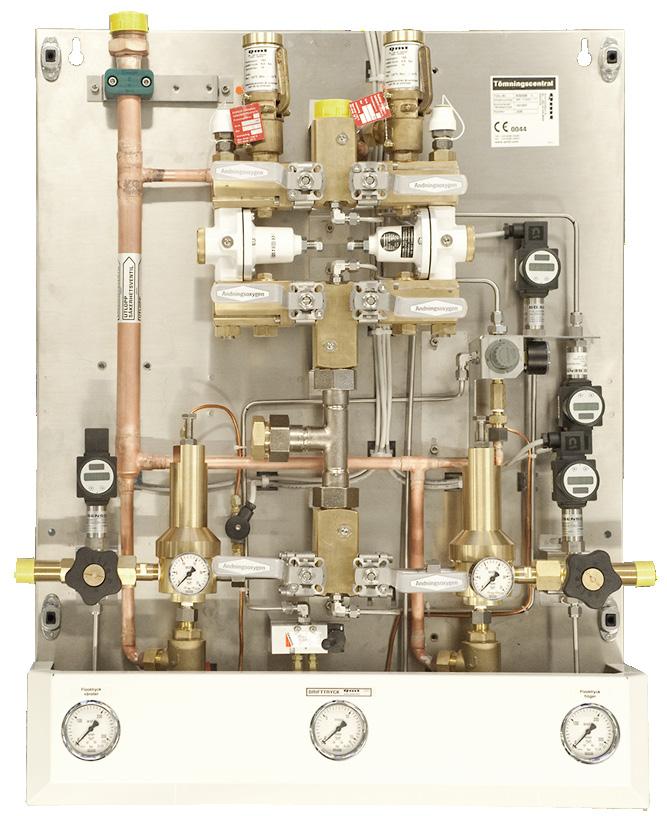 Komponentförteckning 12V 12H 20V, 20H 14V, 14H 13V, 13H 17 10V 9V 3V 2V 1V 16V 11V, 11H 21 5V 5H 16H 15 18 10H 9H 3H 2H 1H 4V 4H 6V 6H 19V 7 8 19H Teckenförklaring: Observera utrustningsalternativ 1