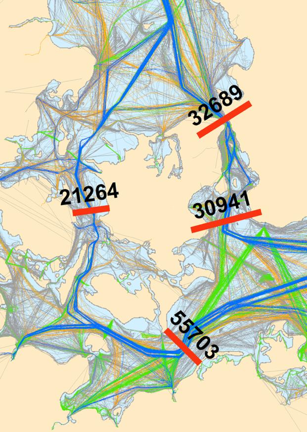 Fig. 1 Översikt över det studerade området Ett andra alternativ för fartyg som seglar via Öresund är farleden Drogdenrännan som är belägen på västra sidan av Öresund.