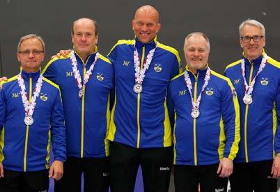 TÄVLING Foto: WCF VM SILVER 2018 VM SENIORER 2018 De svenska seniorherrarna, Mats Wranå, Mikael Hasselborg, Gerry Wåhlin, Anders Eriksson och Mikael Ljungberg, hade siktet inställt på tredje raka