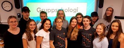 CURLINGGYMNASIUM Andreas Prytz, lärare på curlinggymnasiet om läsåret 2017-2018 ELEVER 2017-2018 RIG HÄRNÖSAND TEXT CHARLOTTE TROBERG - Det har varit ett händelserikt och intensivt läsår för eleverna.