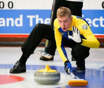 På banan bredvid vann Kina mot Sydkorea med 8-7 och det säkrade en fortsatt plats för Sverige i A-gruppen för pojkar.