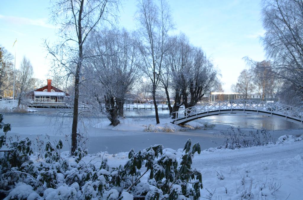 Kulturprogram Kumla bibliotek Januari mars 2019 019-58 80 00 servicecenter@kumla.se www.visitkumla.se Kumla bibliotek/kumla utställningshall/utställningshörnan Parkgatan 14, tel 019-58 81 90 www.