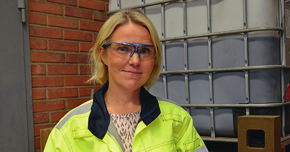 MED KOLL PÅ KEMIKALIER Sammanställa kemikalielistor och utvärdera säkerhetsdatablad, utbilda om lagstiftning kring kemikalier, miljö och biocider.