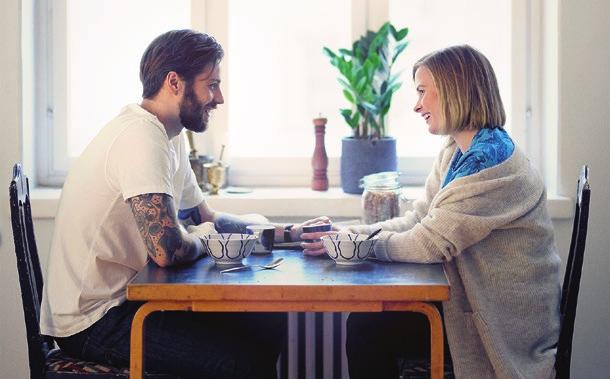 Hälsoförsäkring Vår hälsoförsäkring är mer än en försäkring, den är en tjänst. Frisk!-tjänsten inkluderar Hälsoförsäkring och HälsoHjälpen.
