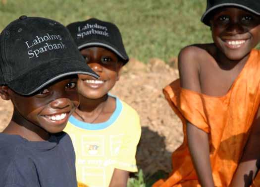 städn fläskstek TiLLaga SPiCYS DaNSKa Lokala eldsjälar Ssenyange i Uganda är ju inte precis vår lokala marknad, men två lokala, riktiga eldsjälar har satt den lilla byn och skolan på kartan för i