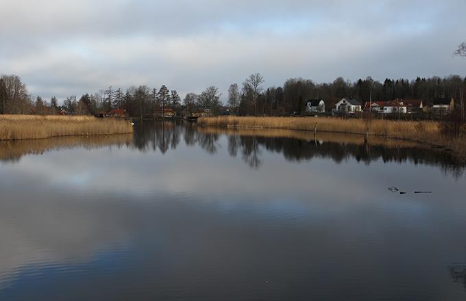 Väl synligt för alla som passerar.