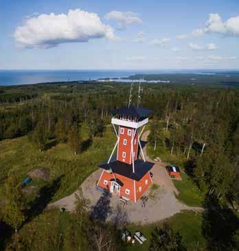 HUSABY KYRKA OCH KÄLLA 15. BISKOPSBORGEN 15.