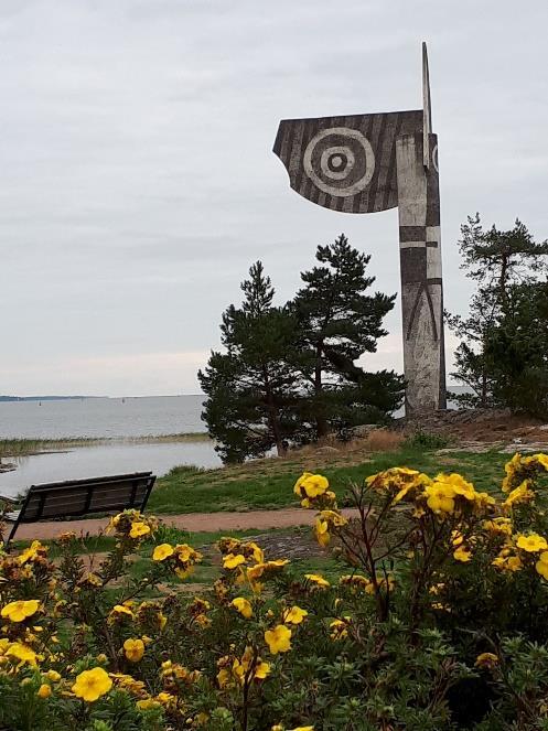 Under bussfärden såldes det lotterier med fina vinster, köpta av