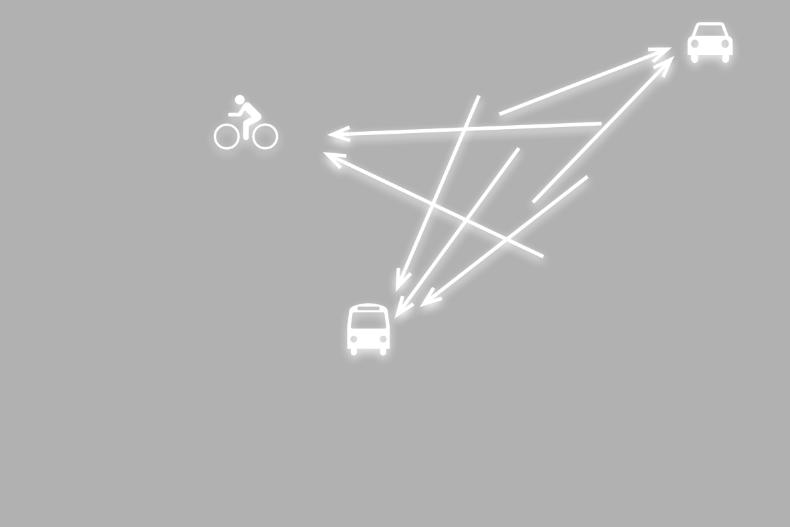 FÖRDELAR Fördelar biltrafiken från området mer naturligt och ger en mindre trafik mot Tomtebovägens korsning vilket är positiv om nuvarande korsningsutformning behålls.